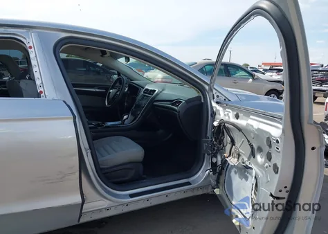 2015 Ford Fusion Hybrid S из США, поврежденный, VIN 3FA6P0UU1FR106345